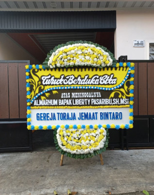 Papan Bunga Duka di Jeunieb